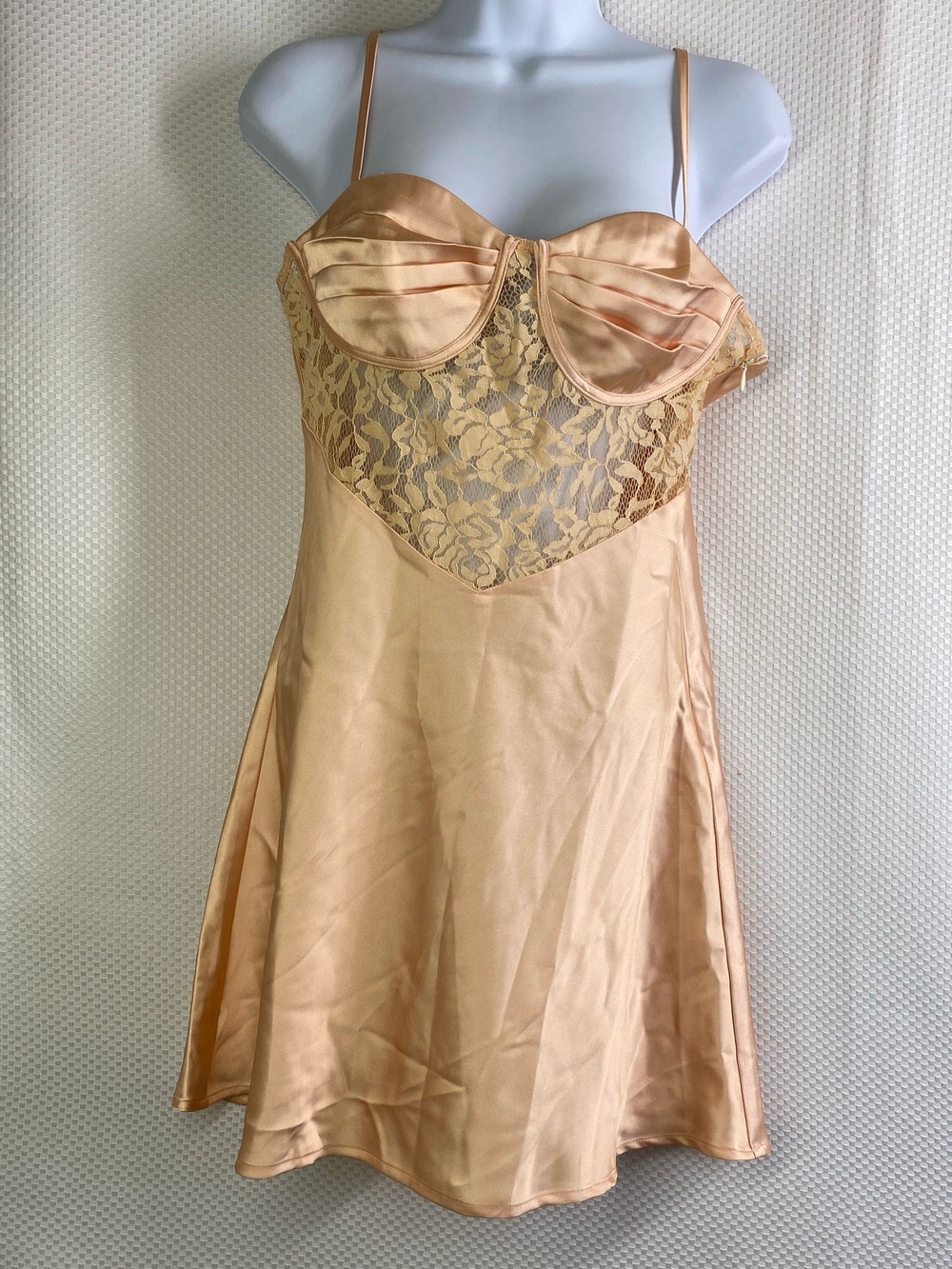 Forever 21 Peach Satin Lace Bustier Mini Slip Dress Size M Fairycore Coquette